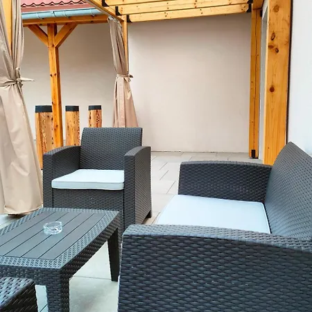 Kamienica Na Nowo Warszawska *